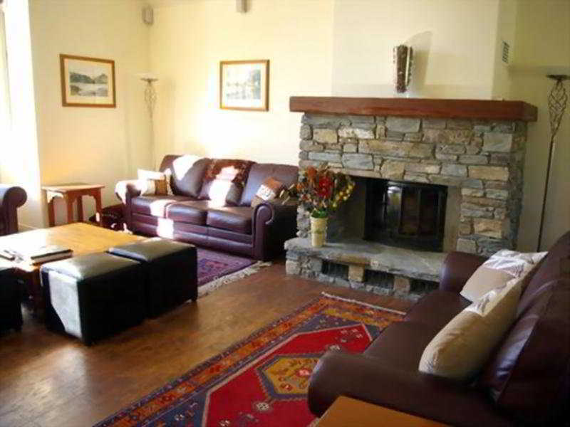 Maple Lodge Luxury Bed & Breakfast Albert Town ภายนอก รูปภาพ